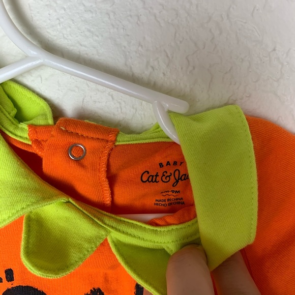 Cat & Jack: Pumpkin Onesie set Halloween 6-9 M - Picture 2 of 4